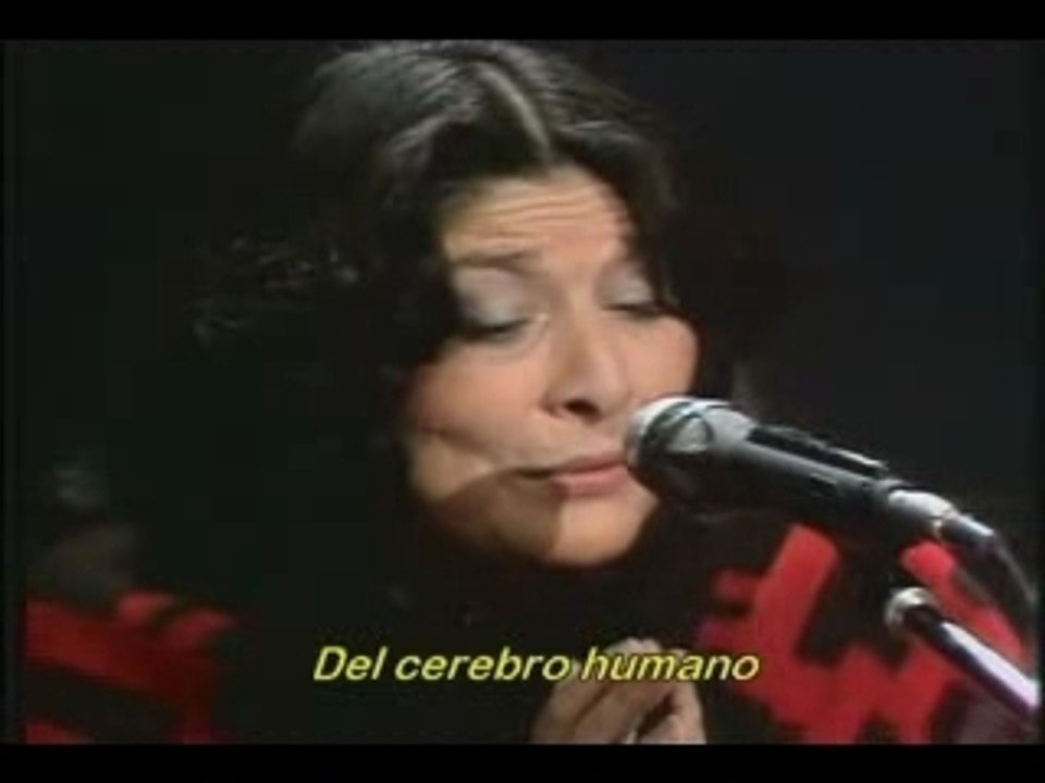 Mercedes Sosa - Gracias a La Vida (Violeta Parra)