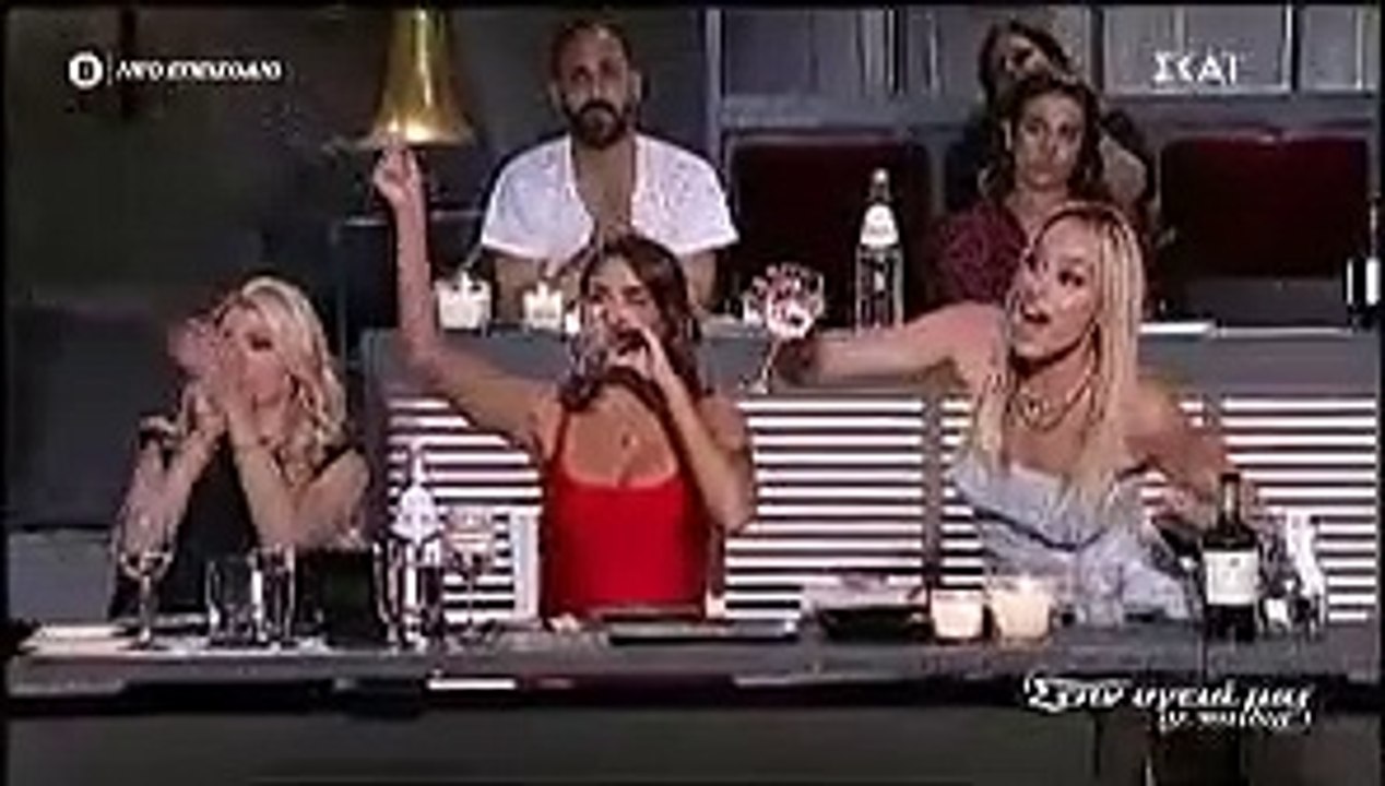 Στην υγειά μας ρε παιδιά: Ο Γιώργος Λιβάνης ερμήνευσε τραγούδι όλο νόημα στην εκπομπή