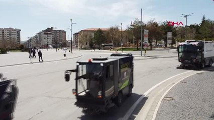 SİVAS BELEDİYESİ, KISITLAMAYI BAHAR TEMİZLİĞİ FIRSATINA DÖNÜŞTÜRDÜ