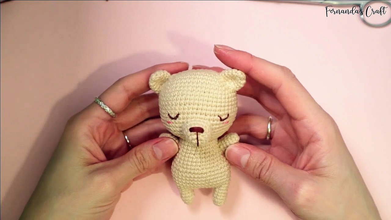 (Crochet) Pt1: How To Crochet An Amigurumi Rabbit - Yarn Scrap Friday