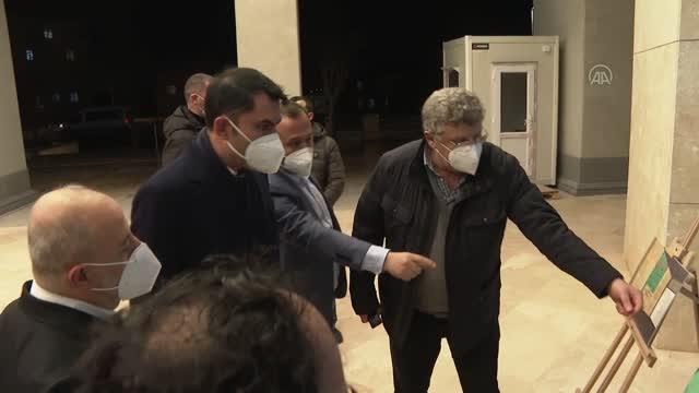 Bakan Kurum, Büyük Çamlıca Camisi külliyesinde yapımı süren müzeyi inceledi