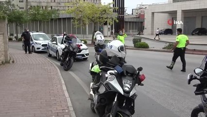 Ön plakası olmayan ciple yakalandı, "Aracımda 1 trilyon var burada bırakamam" dedi polisle tartıştı tartışması