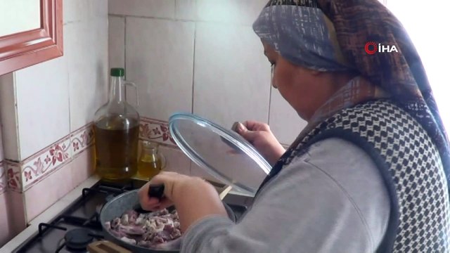 Sandıklı'da Ramazan sofralarının vazgeçilmez lezzeti 'Sandıklı Kebabı'