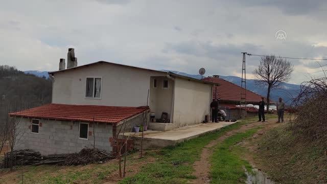 İnegöl Belediyesi engellilerin ayağına giderek tekerlekli sandalyelerini ücretsiz tamir ediyor