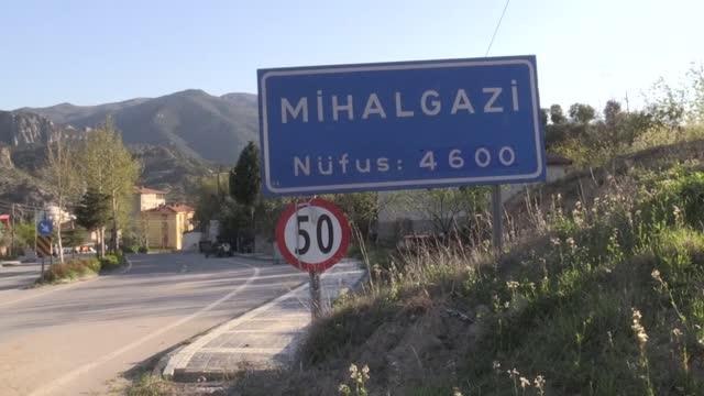 ESKİŞEHİR - 3 bin 99 nüfuslu ilçesinde ramazan topu geleneği yaşatılıyor