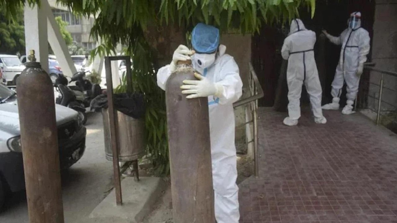 Who is responsible for O2 crisis? manager of hospitals tells