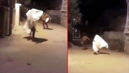 Sahur vakti kabusu yaşadı! Bir anda karşısına çıkınca davulu bile bırakıp kaçtı