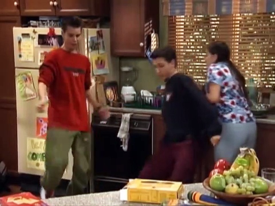Ramdam - S2 E38 - Le plus beau gars du mois