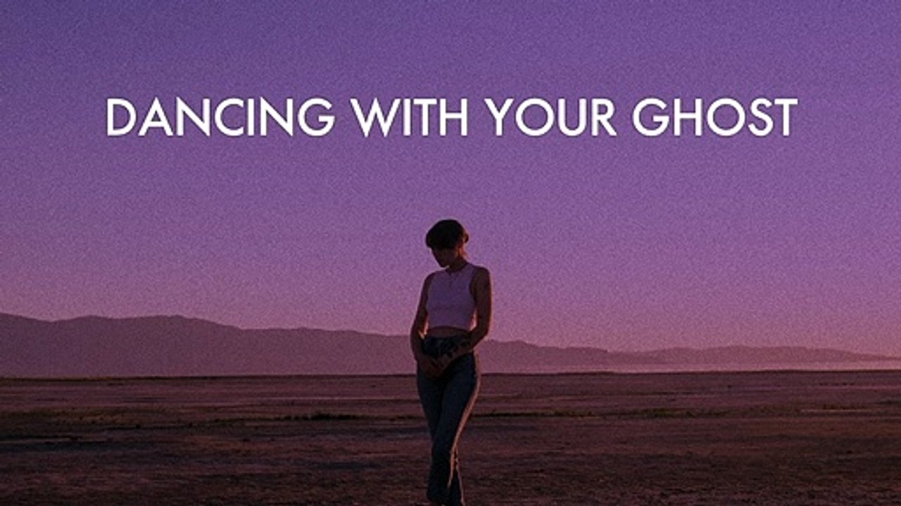Sasha Sloan - Dancing With Your Ghost (Lyric Video)