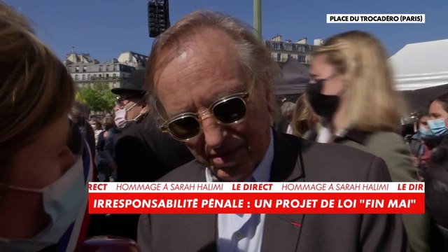 « Ce qui est en cause c'est la façon dont on a mené cette enquête (...) On a pas eu le droit à une reconstitution », dénonce le réalisateur Alexandre Arcady