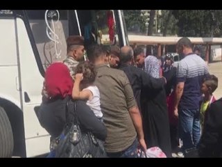 حزب الله يتولى تسوية أوضاع النازحين السوريين - حليمة طبيعة