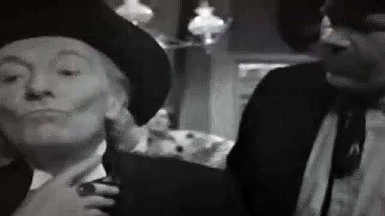 Doctor Who S03E35 Gunfighters Pt 2 Don't Shoot the Pianist