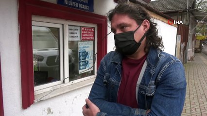 Dili boğazına kaçan çocuğa hayati müdahale kamerada