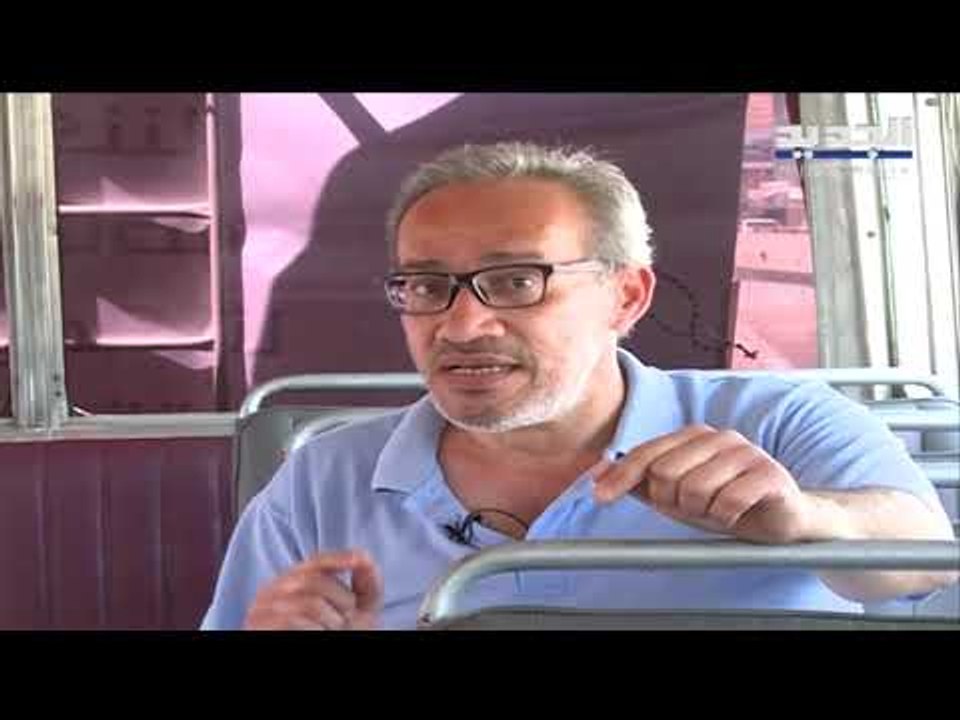بوسطة عين الرمانة تعبر خطوط التماس بسلام وبوردة بيضاء - ليال بو موسى