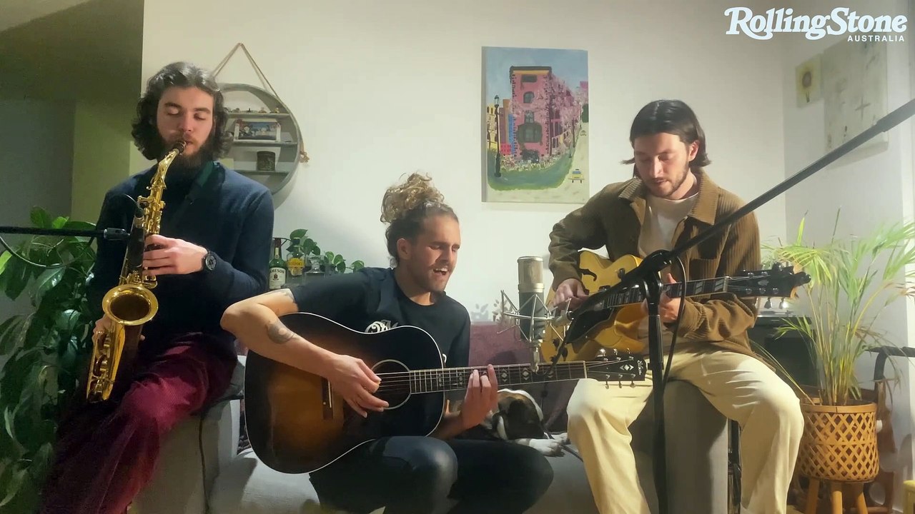 Timothy Wolf | In My Room Performance