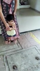 बच्चों को शुरू से ऐसे संस्कार सिखाने चाहिए