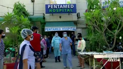 Hindistan felakete yürüyor