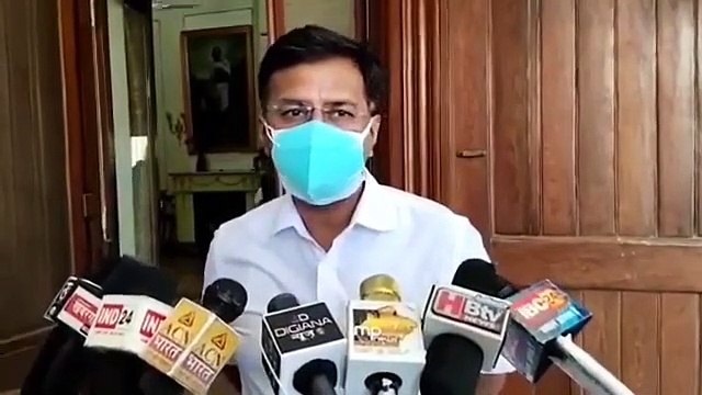 इंदौर में कलेक्टर ने दिए कोरोना कर्फ्यू बढ़ाने के संकेत, होम आइसोलेशन वाले संक्रमित घर से बाहर निकले तो मुकदमा दर्ज होगा