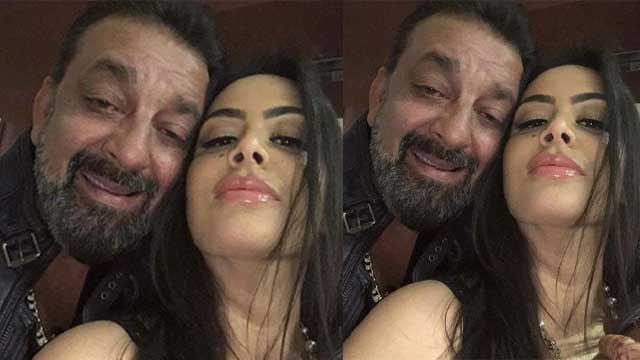 Sanjay Dutt की बेटी Trishala Dutt ने Social Media पर बताया Family Secret, Check Out | FilmiBeat