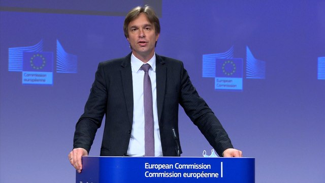 Bruselas demanda a AstraZeneca por los retrasos en el reparto de vacunas a la UE