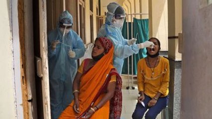 India establece récord mundial de nuevos casos de COVID-19