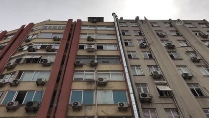 Son dakika haberleri: 9 katlı binanın çatısından düşen kadın hayatını kaybetti