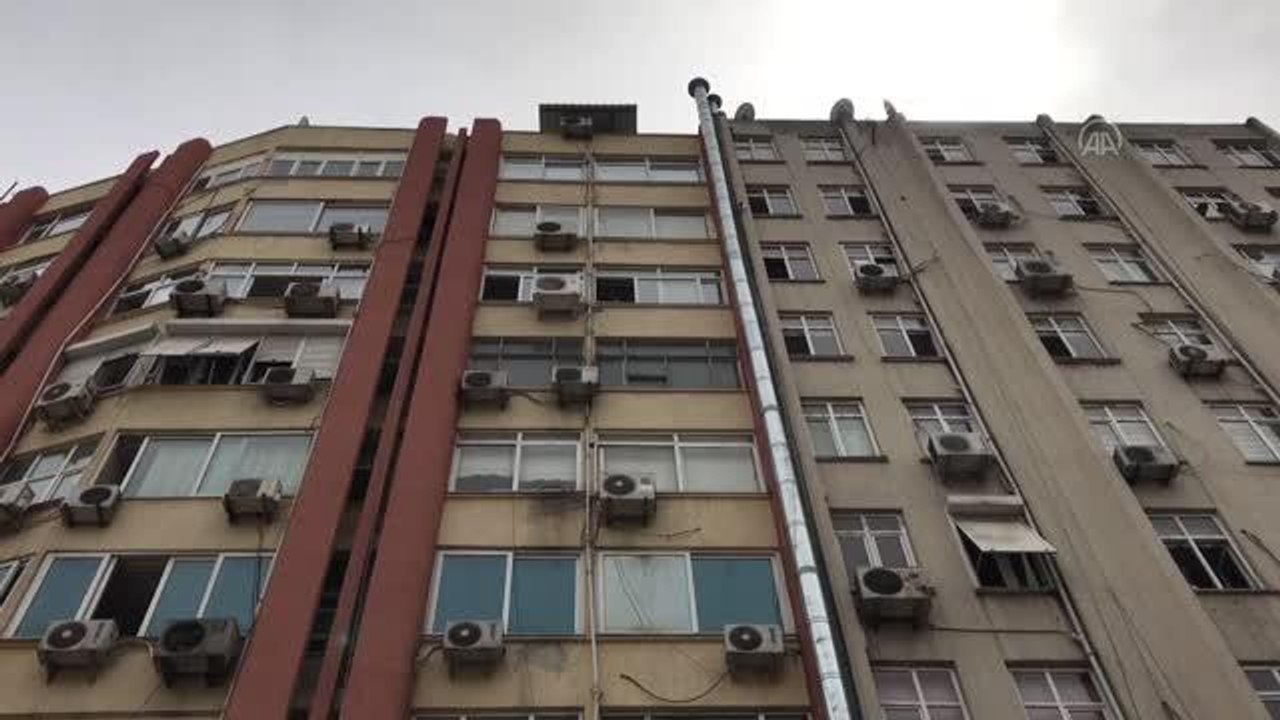 Son dakika haberleri: 9 katlı binanın çatısından düşen kadın hayatını kaybetti
