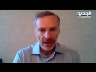 الدولار يواصل هبوطه مع هبوط المسافرين في مطار رفيق الحريري الدولي فهل هو هبوط اضطراري؟