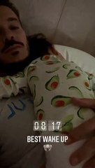 M. Pokora, papa pour la 2e fois, pose avec bébé à la maternité à Los Angeles.