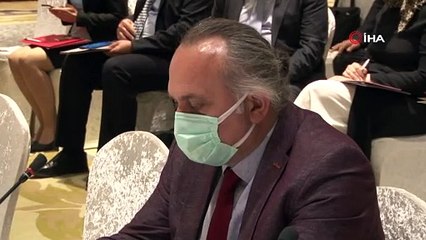 Bakan Ersoy: “Mayıs sonuna kadar tüm turizm çalışanları aşılanacak”