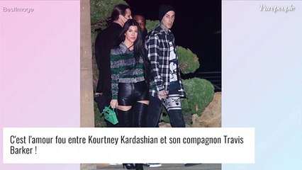 Kourtney Kardashian : En string dans les bras de son chéri Travis Barker