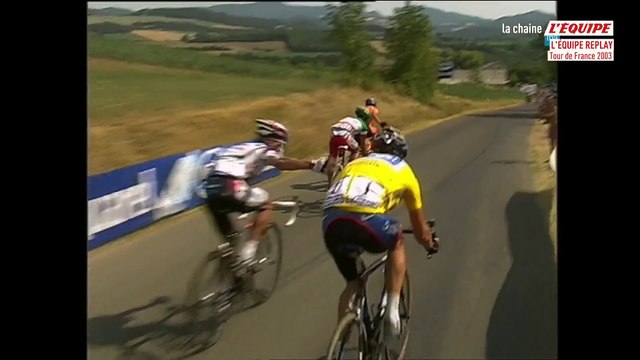 Cyclisme - Tour : Revivez la chute de Joseba Beloki et l'incroyable r√©flexe de Lance Armstrong