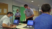 TSJC da 10 días al govern catalán para vacunar a policías y guardias civiles