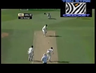 Daniel Vettori 110 vs Pakistan 2nd Test 2011