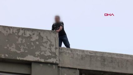 TEKİRDAĞ İNTİHAR GİRİŞİMİNDE BULUNAN KİŞİYİ SOSYAL MESAFEYİ UNUTUP FİLM GİBİ İZLEDİLER