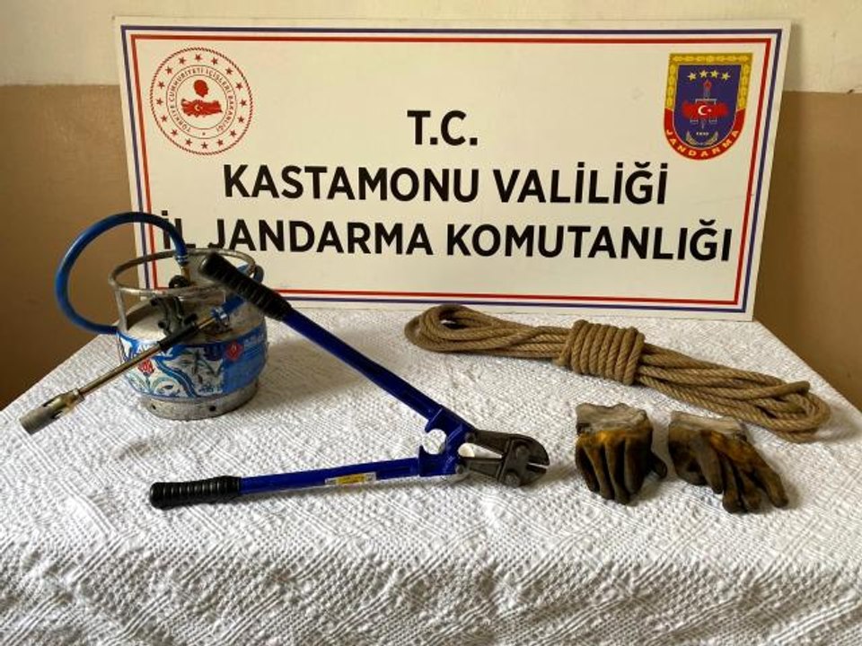2 kilometrelik enerji hattını çaldılar, JASAT ekiplerinden kaçamadılar
