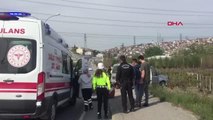 SAKARYA TAKSİ, SİVİL POLİS ARACINA ÇARPTI: 2 YARALI