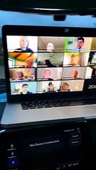 Quand tu es en videoconference dans ta voiture