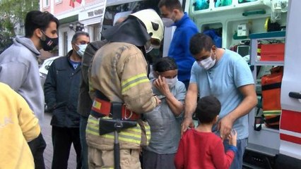 Son Dakika | GÜNGÖREN'DE ÇIKAN YANGINDA 1'İ ÇOCUK 2 KİŞİ DUMANDAN ETKİLENDİ