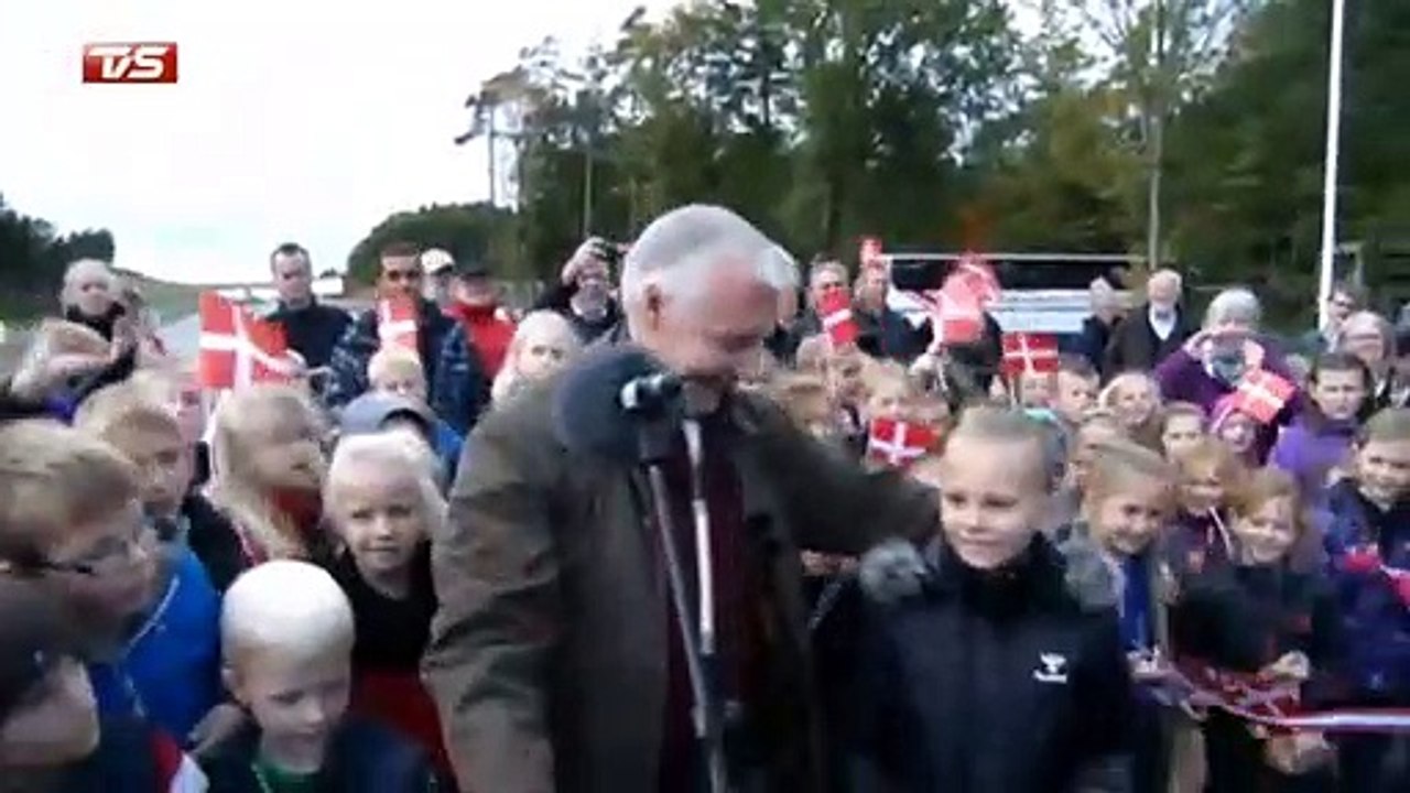 Åbnede Ministervejen | Motortrafikvej mellem Bredsten og Vandel | Henrik Dam Kristensen | Vejle | 08-10-2012 | TV SYD @ TV2 Danmark
