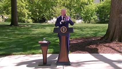 بايدن يشيد بتقدم "مذهل" على صعيد مكافحة كوفيد في الولايات المتحدة