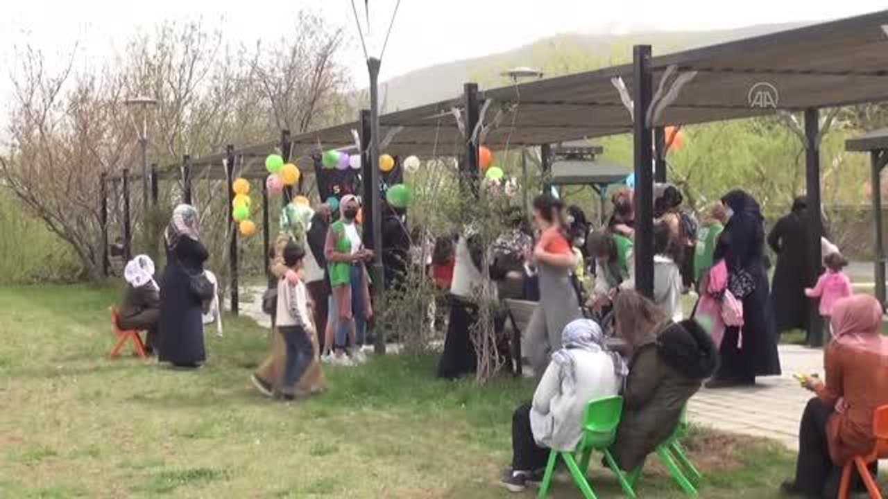 Bitlis İHH İnsani Yardım Derneği gönüllüleri ramazanda yetimleri unutmadı