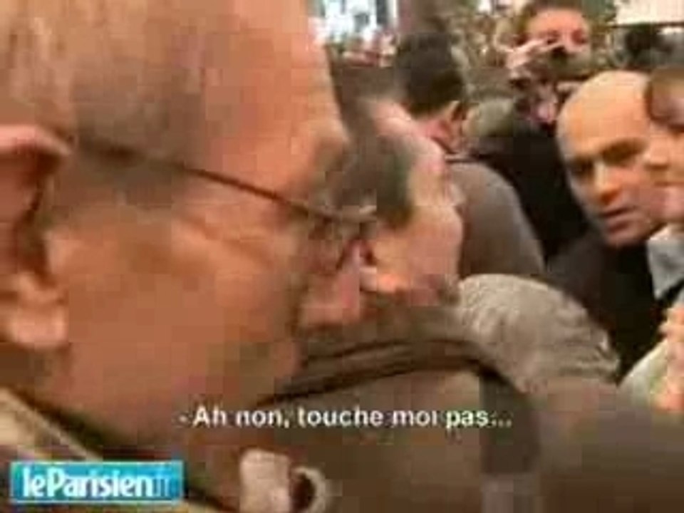 Sarko dit - CaSsE Toi PoVrE CoN - Il s'est pas vu ! ^^