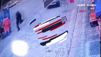 Bekçinin hırsızı yakaladığı anlar kamerada