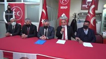 İYİ Parti'den istifa eden Alaşehir İlçe Başkanı ve 14 parti yöneticisi MHP'ye katıldı