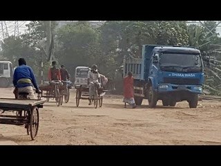 ধুলায় ধূসর ভরপুর মিরপুর বেরিবাঁধ রোড | Mirpur Beribhad Road Filling in Dust Gray