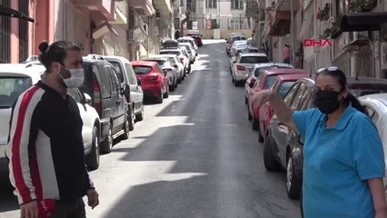 İZMİR ALMAN SİLVİA'DAN 'KEDİLER EZİLMESİN' DİYE SOKAĞA KASİS YAPILMASI ÇAĞRISI