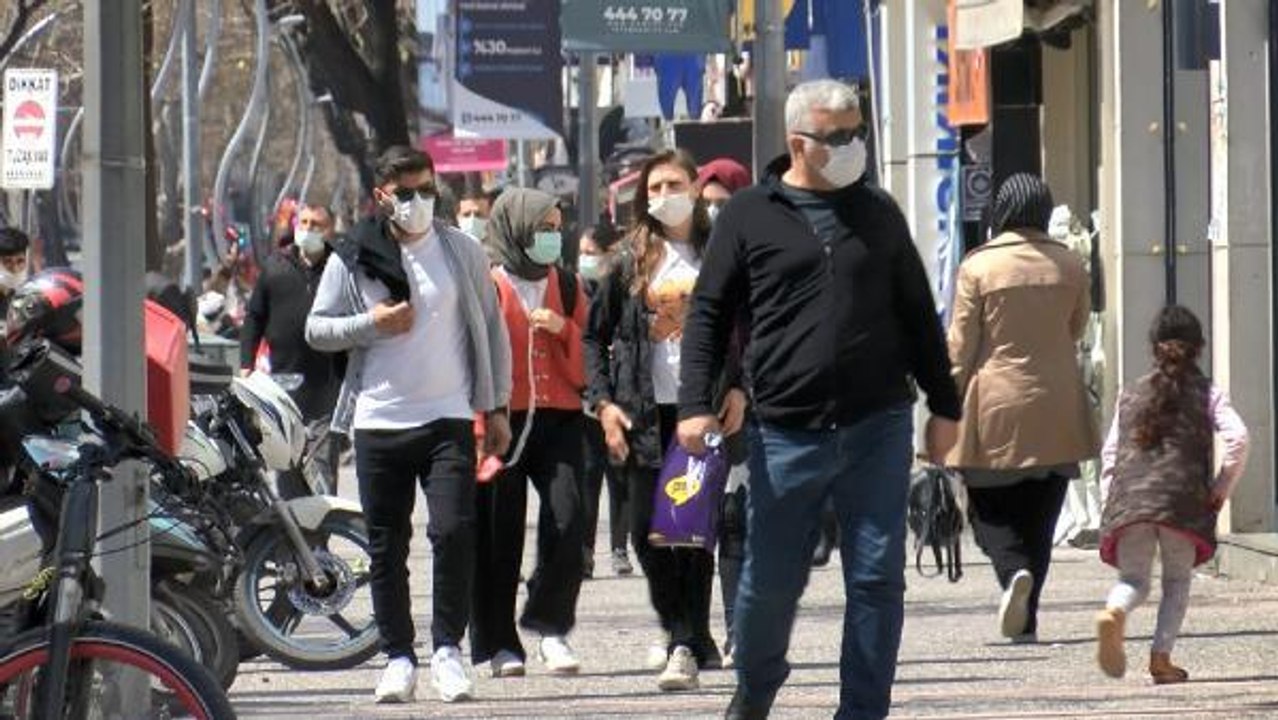 İL SAĞLIK MÜDÜRÜ ERAY YALOVA, VAKA ORANLARINDA EN FAZLA DÜŞÜŞ GÖRÜLEN İL OLDU