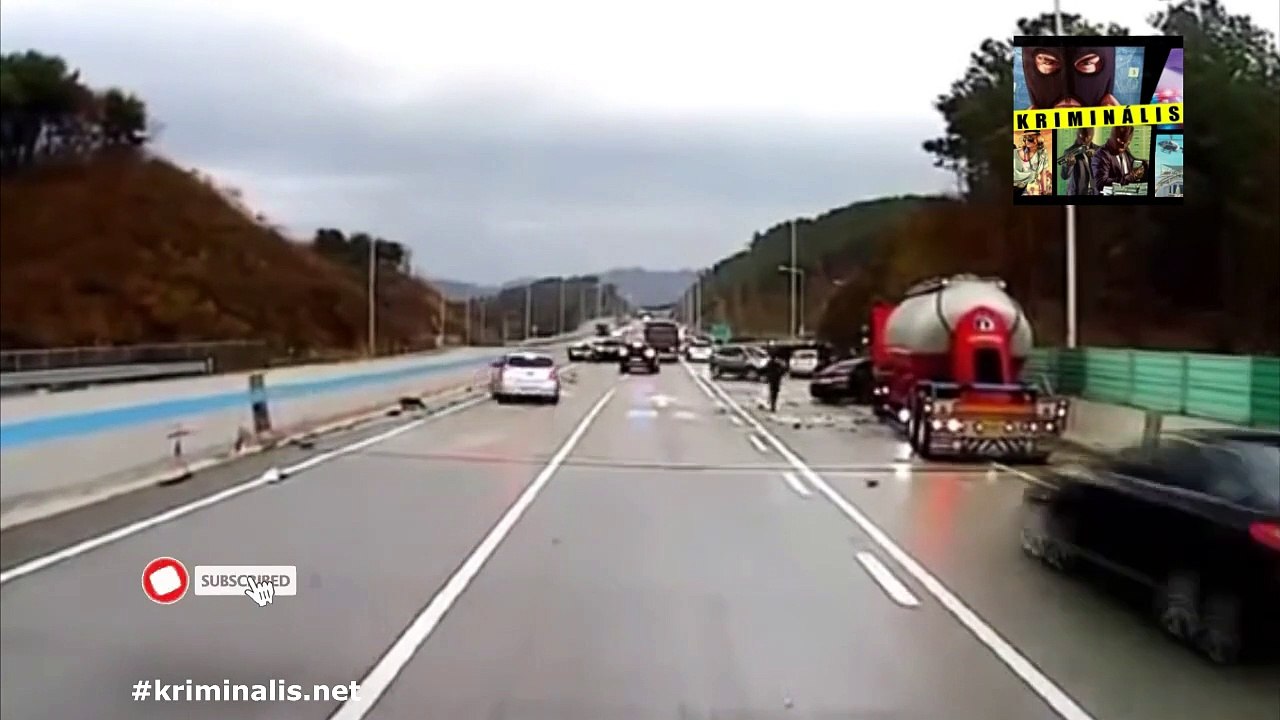 Highway slipping like ice