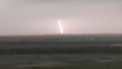 Relentless line of storms hammer Texas & Oklahoma